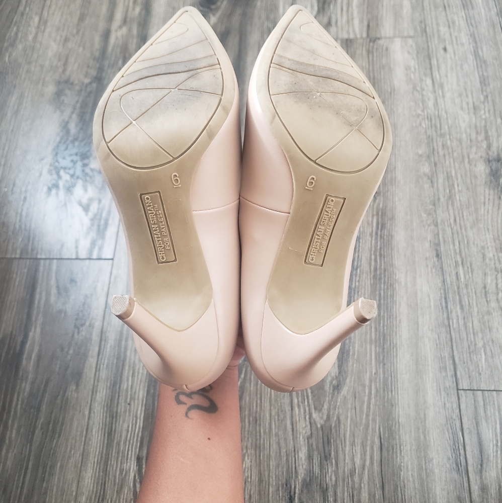 Nude Pumps - Picture 3 of 6